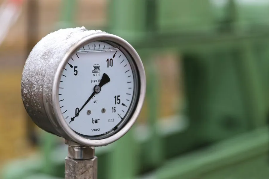 Jak skutecznie kontrolować ciśnienie powietrza?